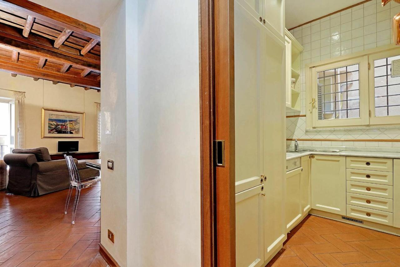 Crociferi Apartamento Roma